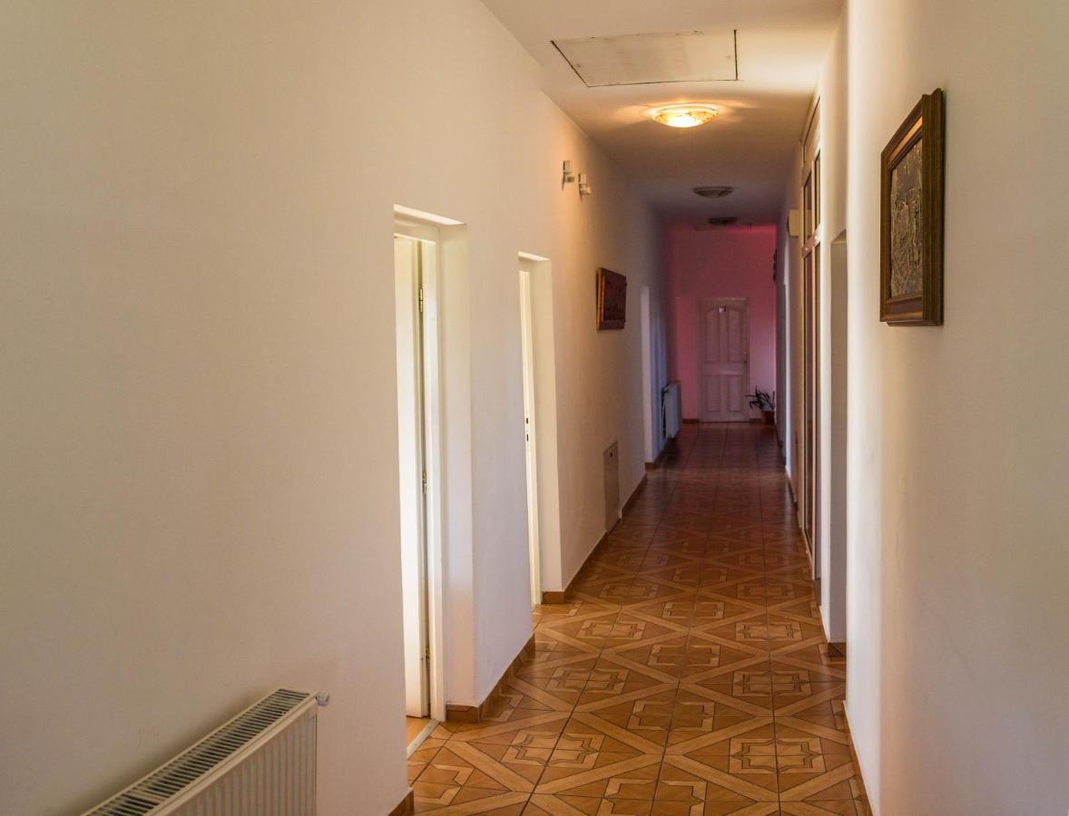 Bed and Breakfast Szász&Szász Panzió Gheorgheni  Exterior foto